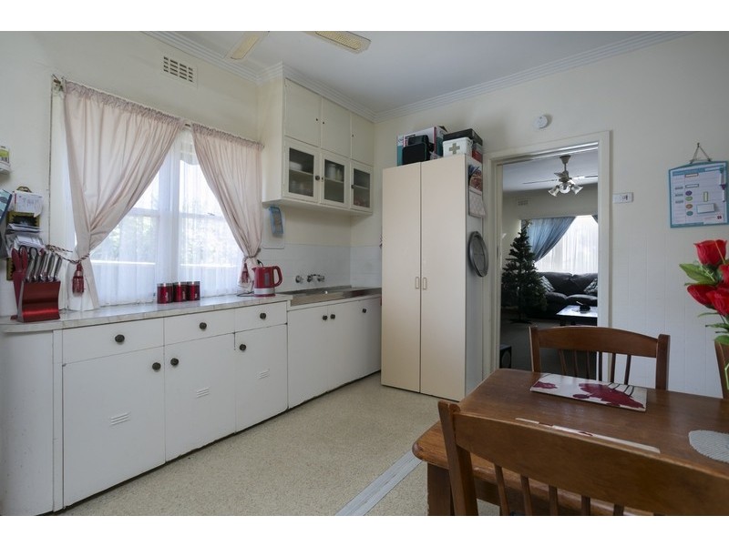 6 Drechsler Street, Flora Hill VIC 3550