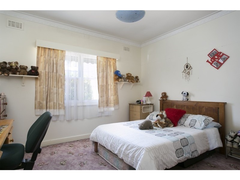 6 Drechsler Street, Flora Hill VIC 3550