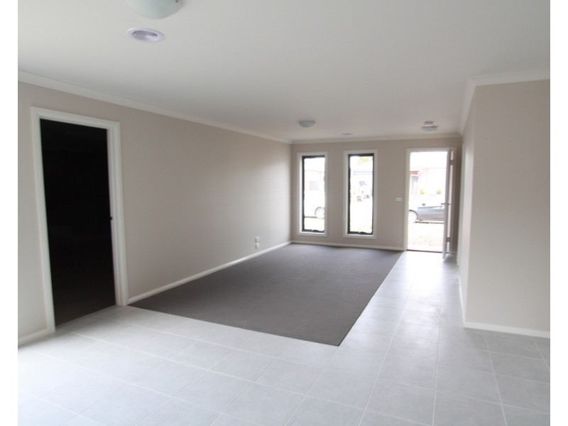 9 Perry Lane, Epsom VIC 3551