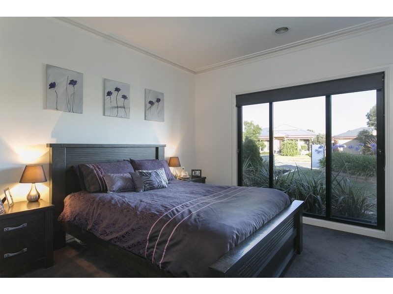 12  Julian Court, Epsom VIC 3551