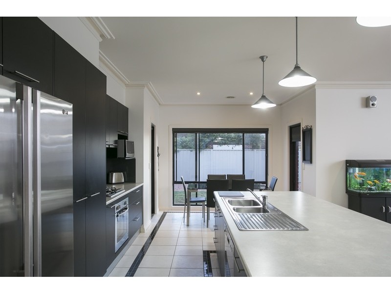 12  Julian Court, Epsom VIC 3551