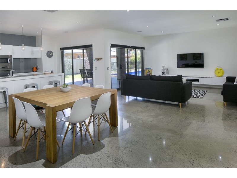 4 Kent Place, Strathfieldsaye VIC 3551