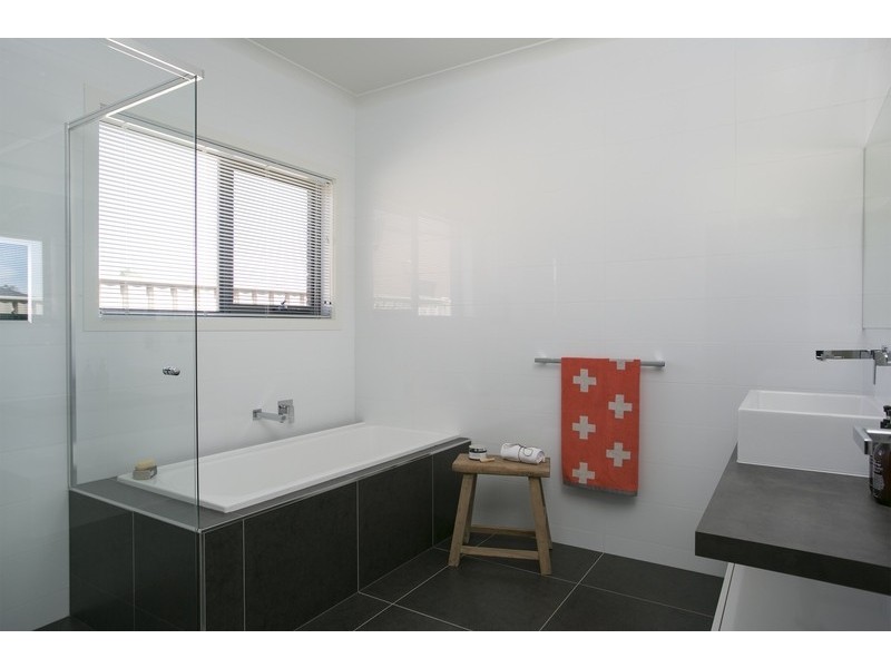 4 Kent Place, Strathfieldsaye VIC 3551