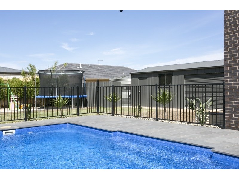 4 Kent Place, Strathfieldsaye VIC 3551