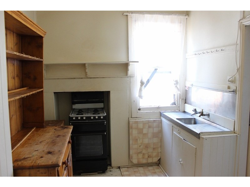 23 Carpenter Street, Quarry Hill VIC 3550