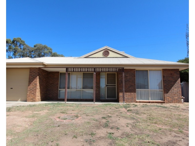 19 Davey Close, Flora Hill VIC 3550