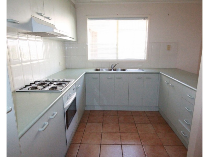 19 Davey Close, Flora Hill VIC 3550
