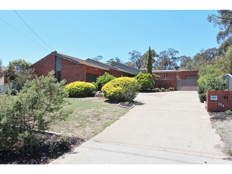 186  Harley Street, Strathdale VIC 3550