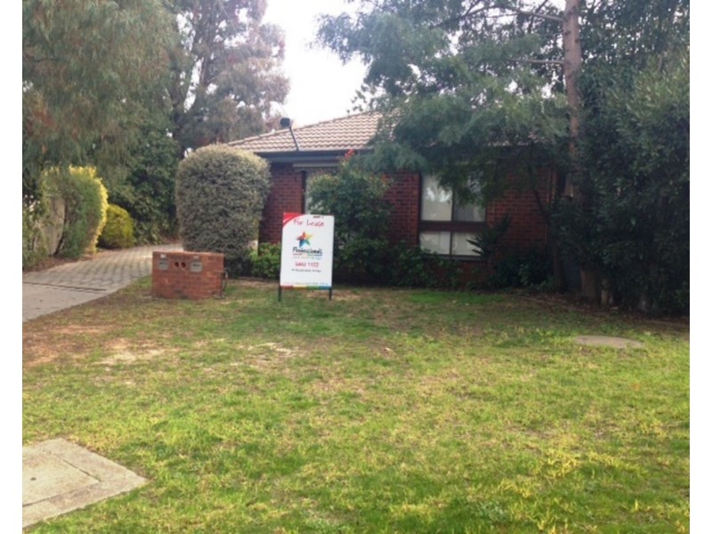 1/3 Minto Street, Quarry Hill VIC 3550