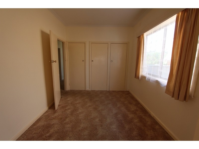 2 Nankoor Street, Golden Square VIC 3555