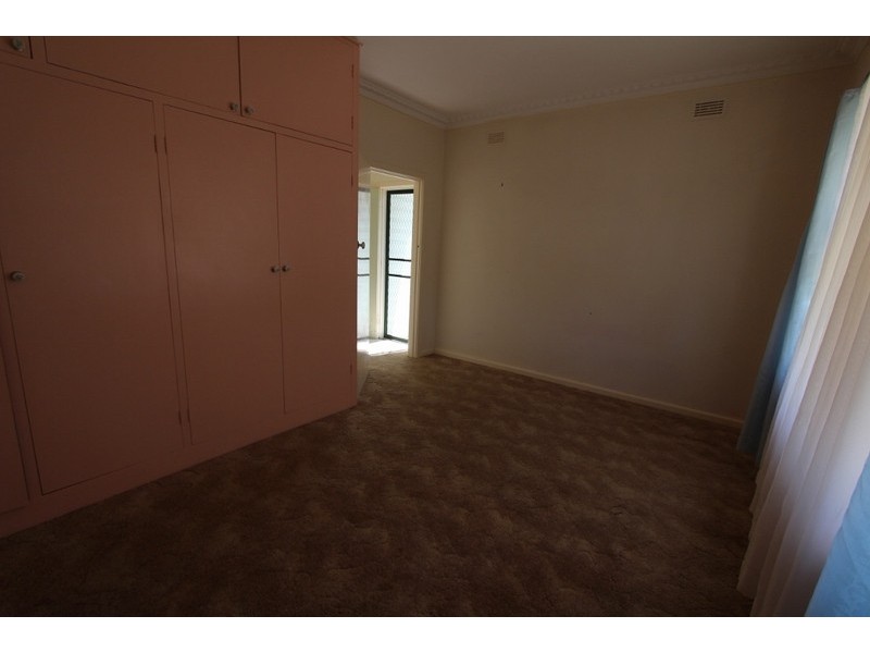 2 Nankoor Street, Golden Square VIC 3555