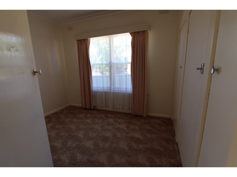 2 Nankoor Street, Golden Square VIC 3555