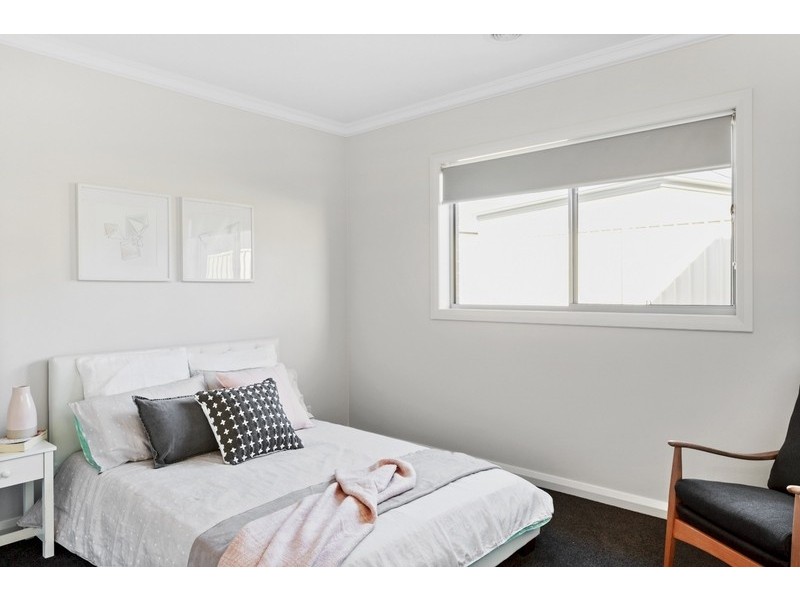 11 Park Village Terrace, Strathfieldsaye VIC 3551