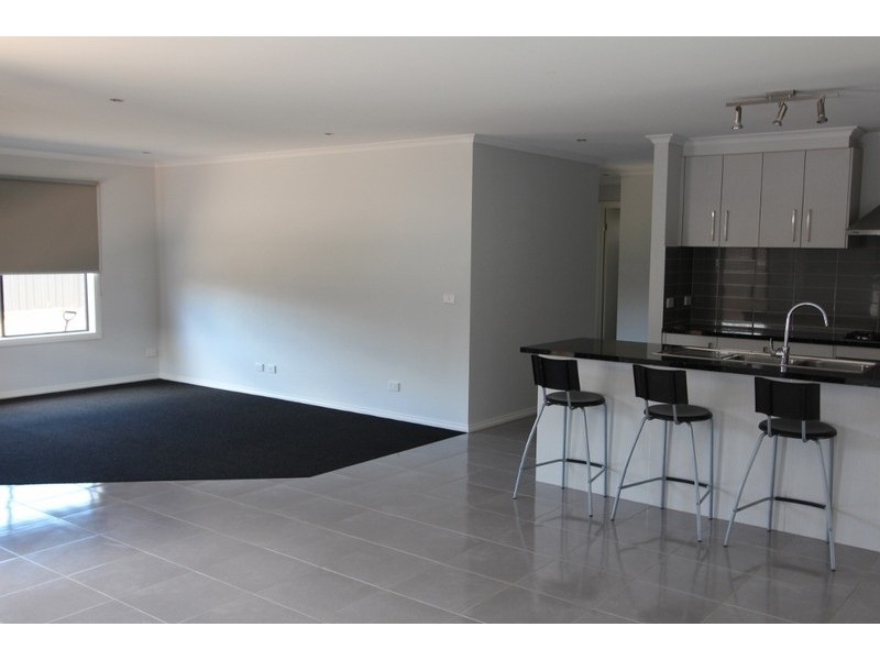 62 Kingston Drive, Eaglehawk VIC 3556