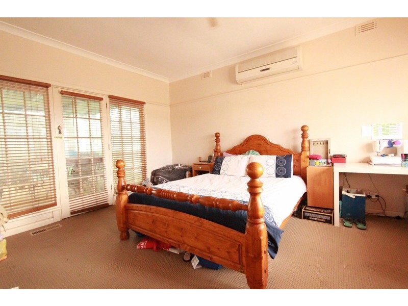 14 Walker Street, Long Gully VIC 3550