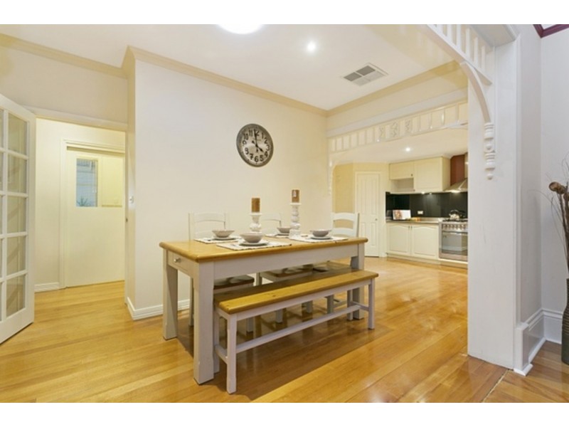 8 Brodie Street, Quarry Hill VIC 3550