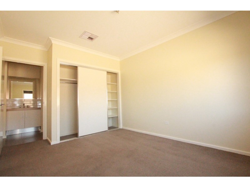 9 Marlo Court, Strathdale VIC 3550