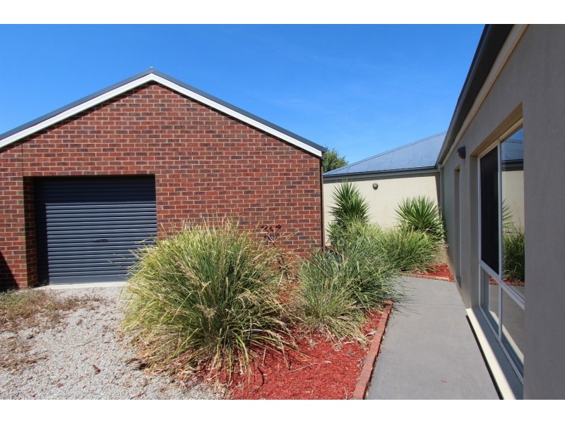 9 Marlo Court, Strathdale VIC 3550