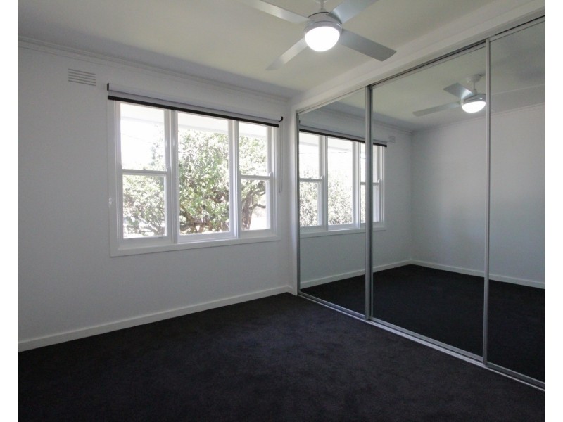 19 Hayes Street, Ironbark VIC 3550