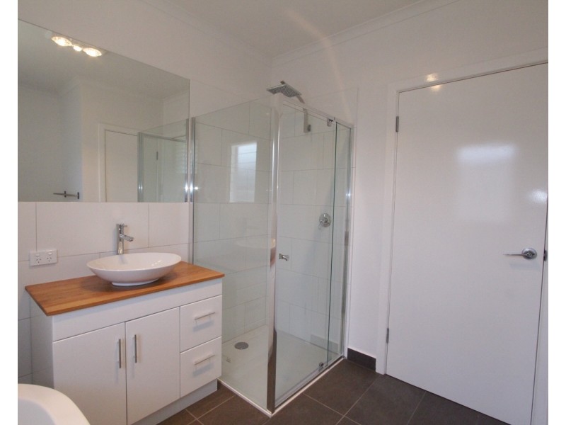 19 Hayes Street, Ironbark VIC 3550