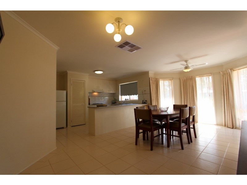 96 East Road, Huntly VIC 3551