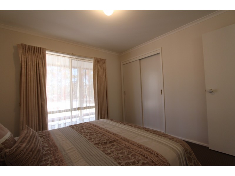 96 East Road, Huntly VIC 3551