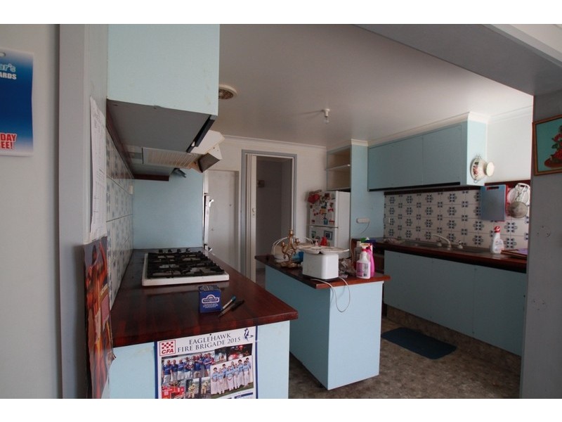 6 Thorpe Street, California Gully VIC 3556