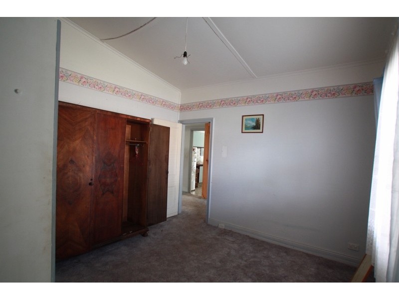 6 Thorpe Street, California Gully VIC 3556