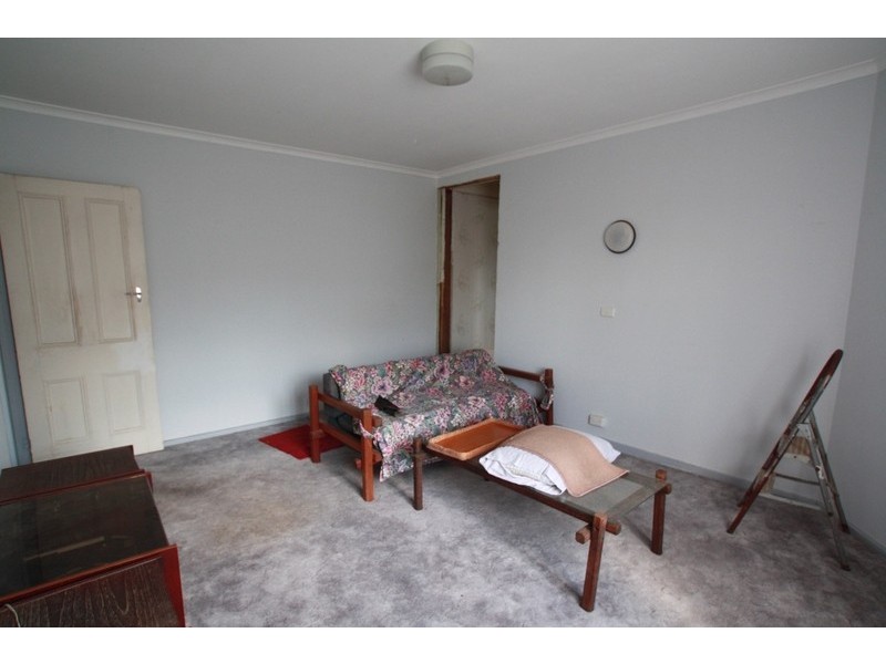 6 Thorpe Street, California Gully VIC 3556