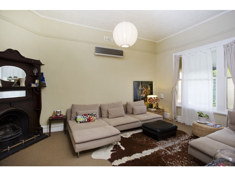 69 Miller Street, Quarry Hill VIC 3550