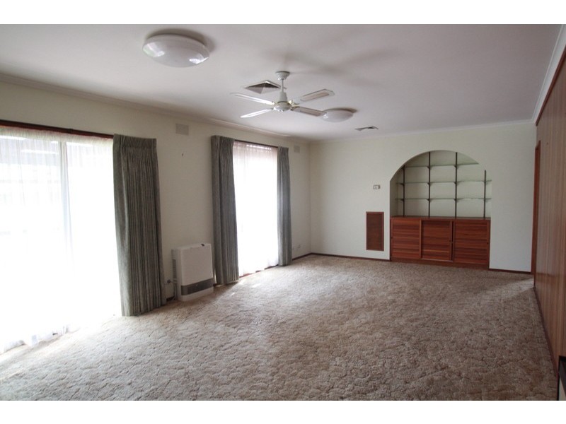 29 Ridgeway Crescent, Kennington VIC 3550