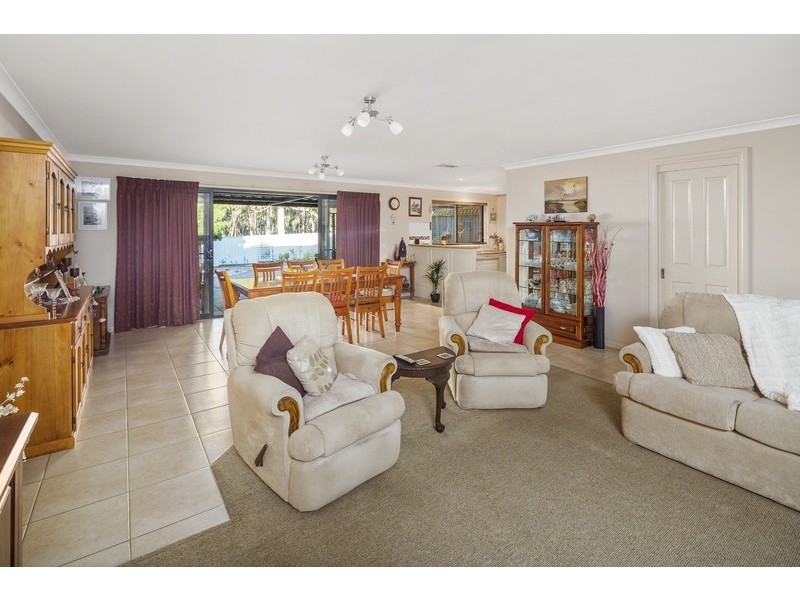 69 Amara Way, Kangaroo Flat VIC 3555
