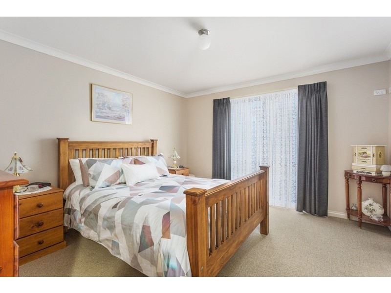 69 Amara Way, Kangaroo Flat VIC 3555