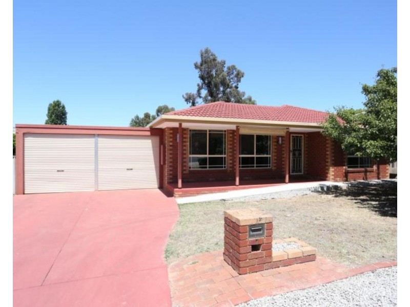 7 Magazine Boulevard, Golden Square VIC 3555