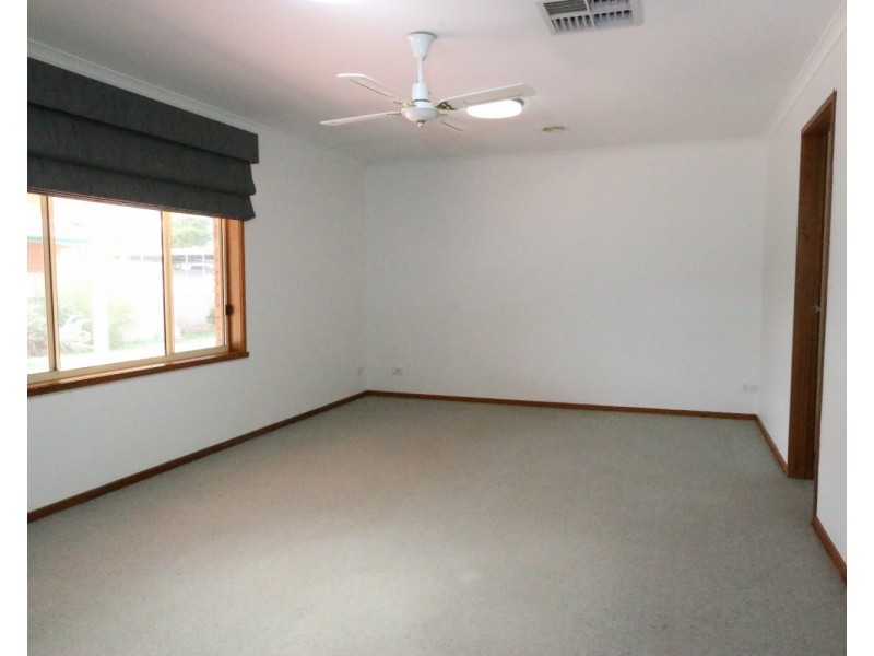 7 Magazine Boulevard, Golden Square VIC 3555