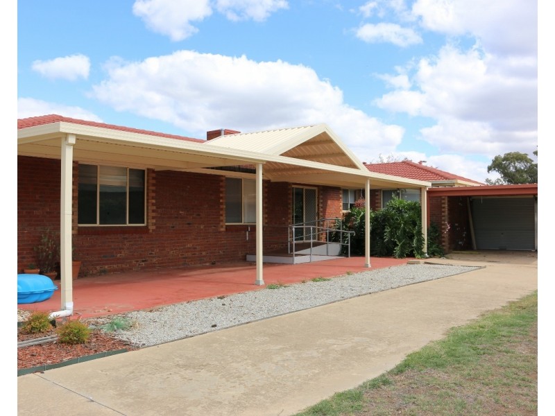 7 Magazine Boulevard, Golden Square VIC 3555