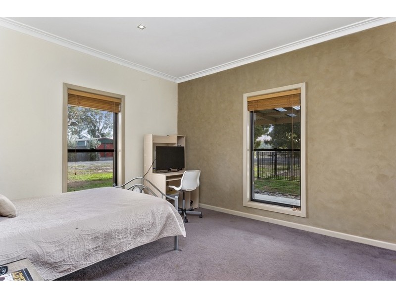 224  Longlea Lane, Longlea VIC 3551
