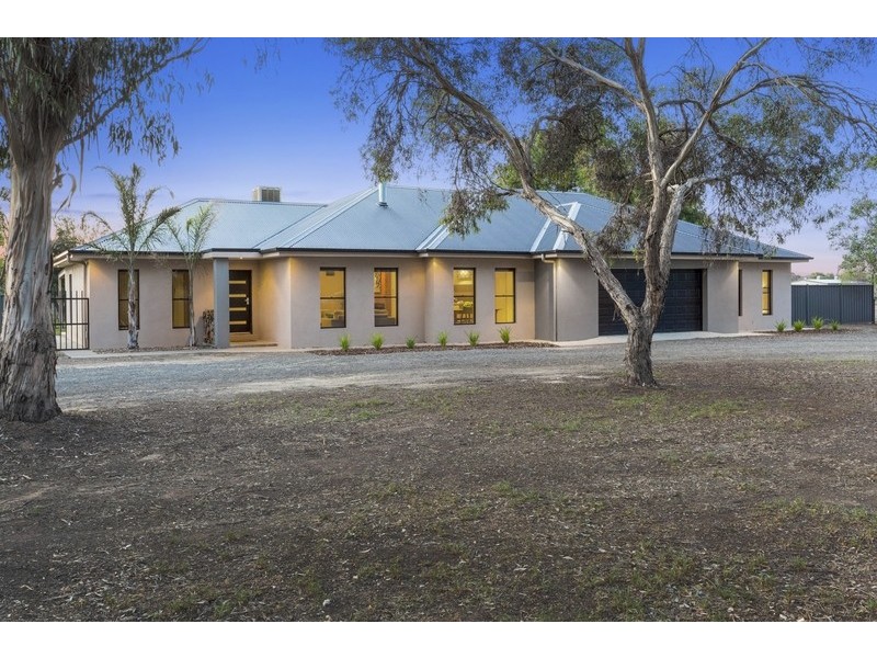 224  Longlea Lane, Longlea VIC 3551