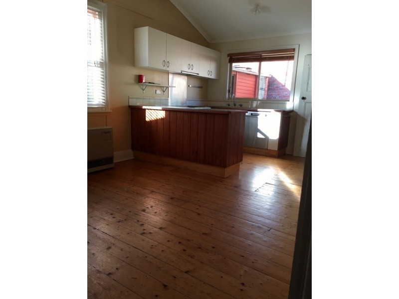 87 Neale Street, Flora Hill VIC 3550