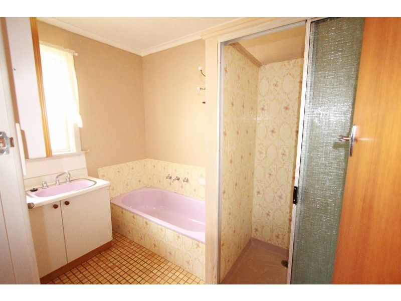 8 Mackay Street, East Bendigo VIC 3550