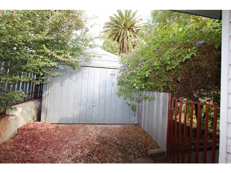 8 Mackay Street, East Bendigo VIC 3550