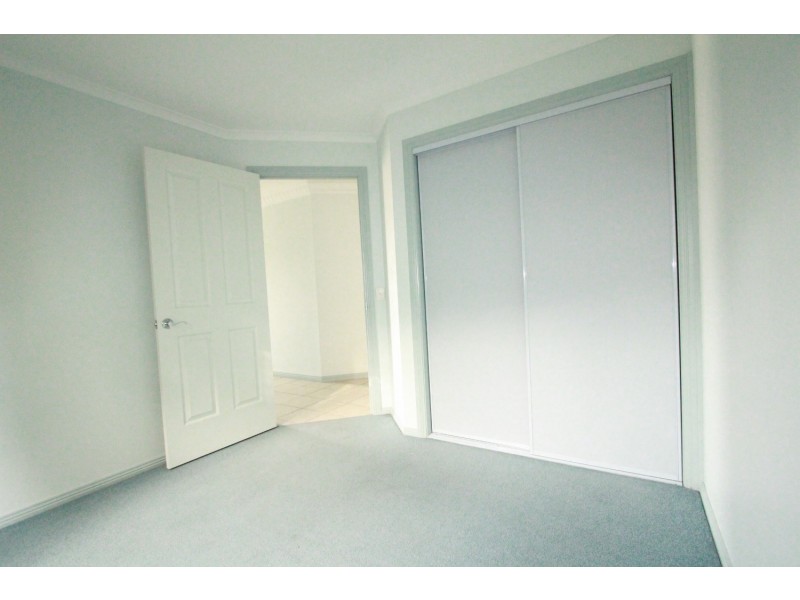 2/17 Claire Court, Kennington VIC 3550