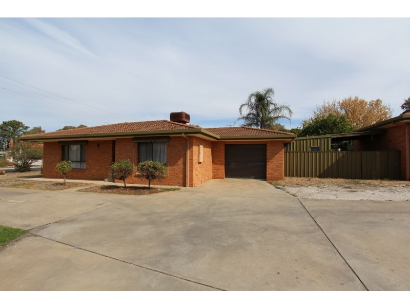 1/85 Simpsons Road, Eaglehawk VIC 3556