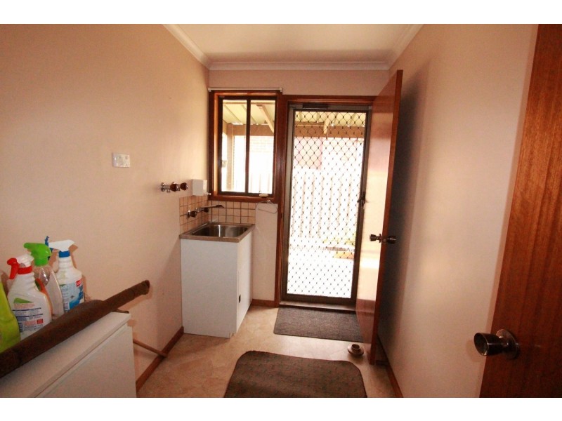 1/85 Simpsons Road, Eaglehawk VIC 3556