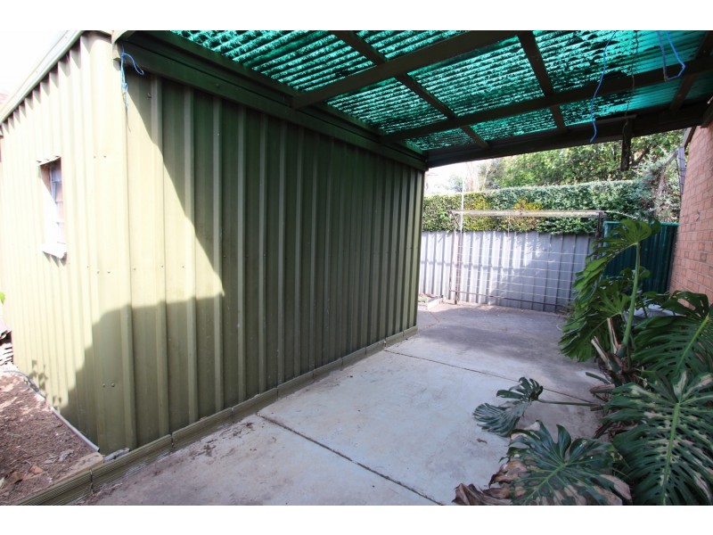 1/85 Simpsons Road, Eaglehawk VIC 3556