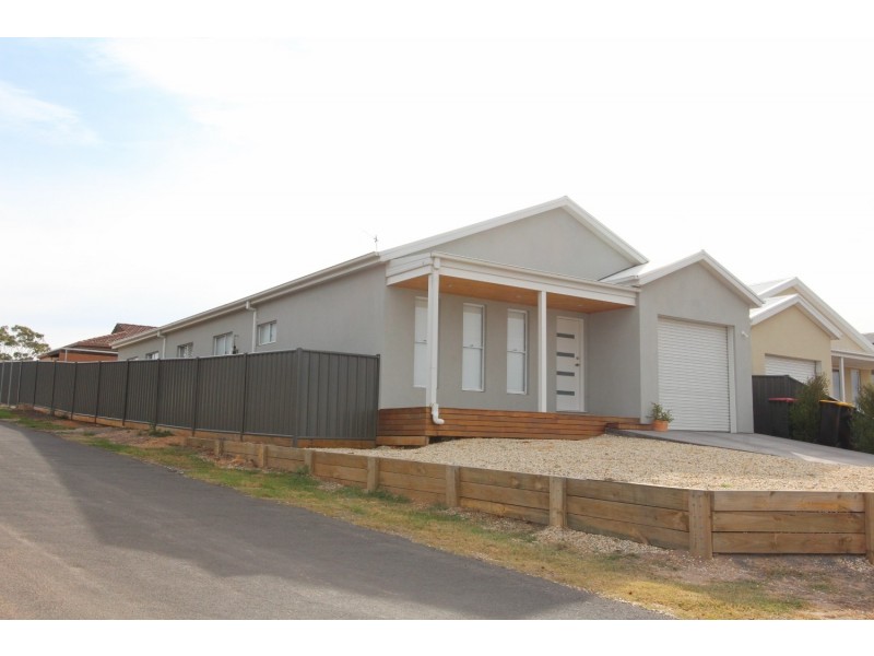 103 Wood Street, California Gully VIC 3556