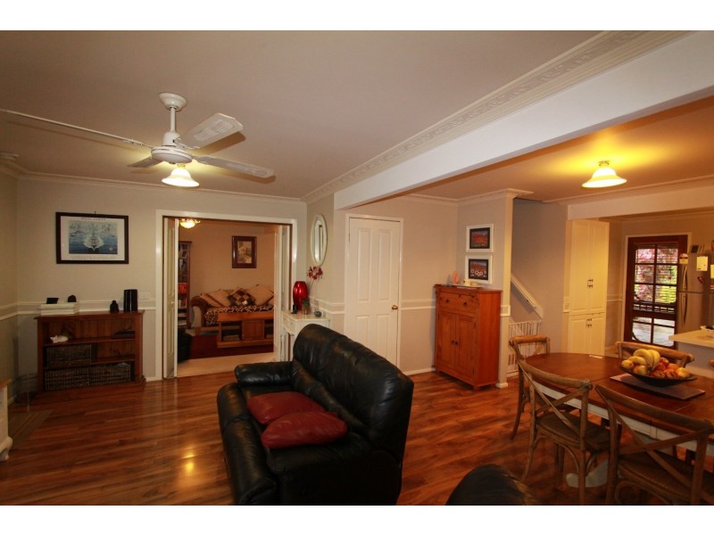 28 Saxby Drive, Strathfieldsaye VIC 3551