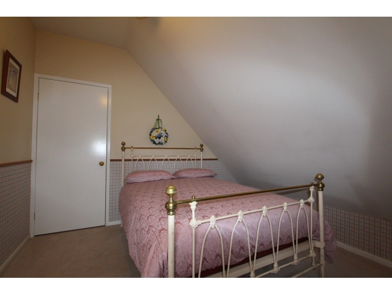 28 Saxby Drive, Strathfieldsaye VIC 3551