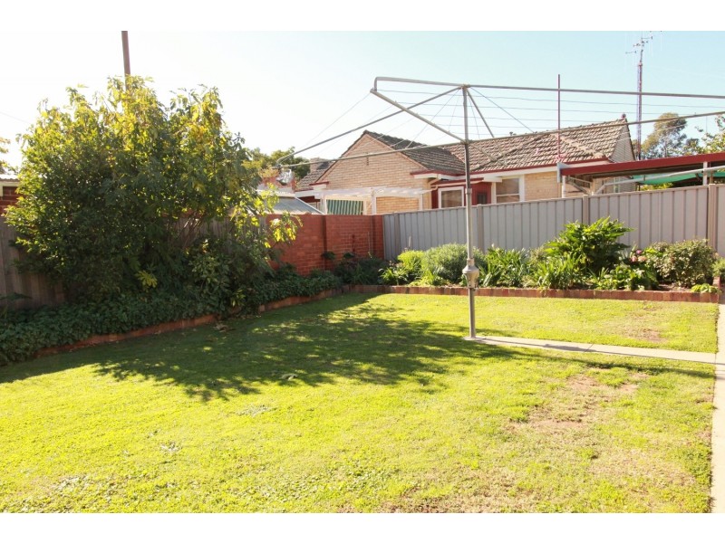 10 Dungey Avenue, Flora Hill VIC 3550