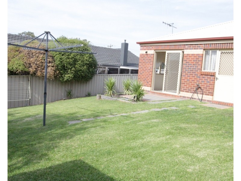 20a Browning Street, Kangaroo Flat VIC 3555